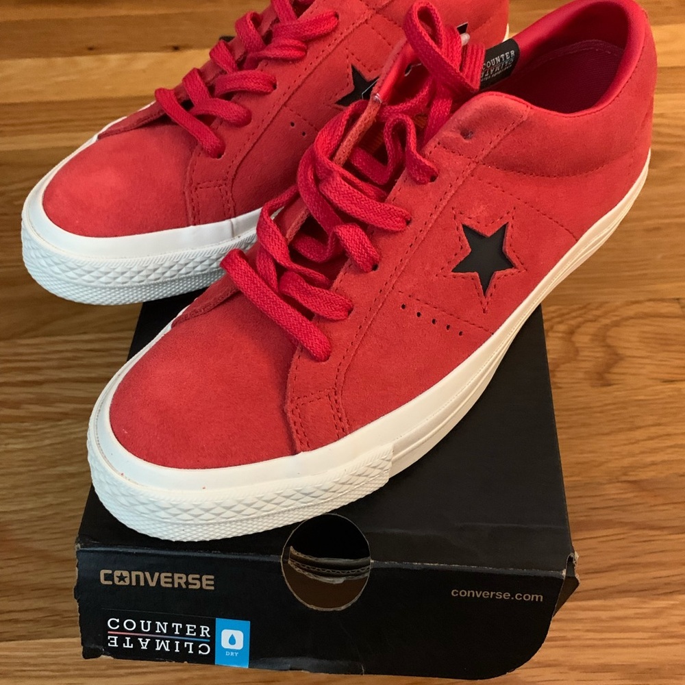 Cool One Star Converse in Red Siren